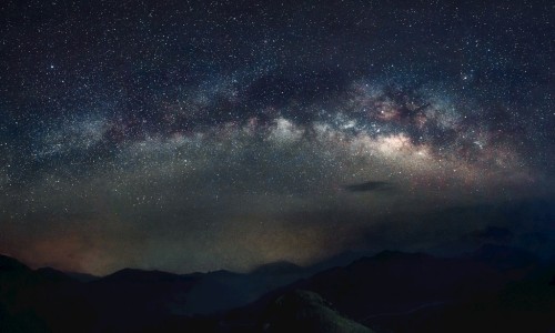 孕早期晚上睡不着是什么原因引起的-早孕晚上睡眠不好影响吗网 - 网站提供早孕晚上睡不着觉影响胎儿吗小常识、怀孕早期晚上睡不着正常吗